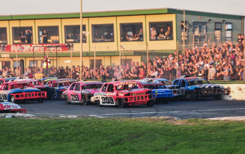 2L Saloon Stock Cars